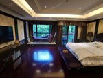 曼哈顿2楼 320平 1100万