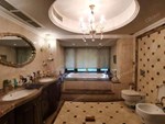 曼哈顿2楼 320平 1100万