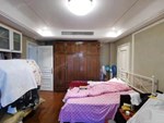 曼哈顿24楼 320平 1050万