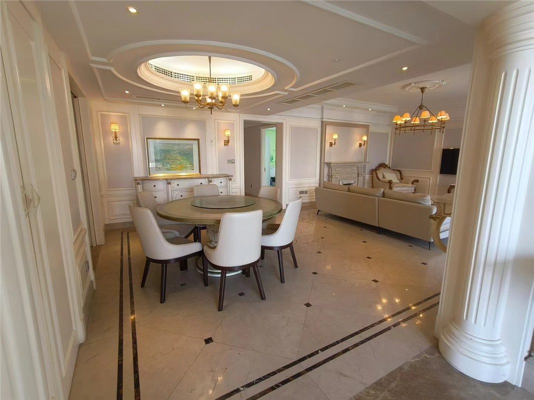 曼哈顿9楼 177平 550万