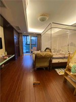 曼哈顿2楼 290平 1100万