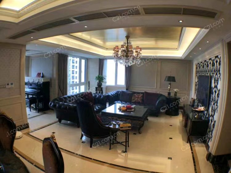 曼哈顿16 175平 590万