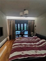 曼哈顿3楼 177平 520万