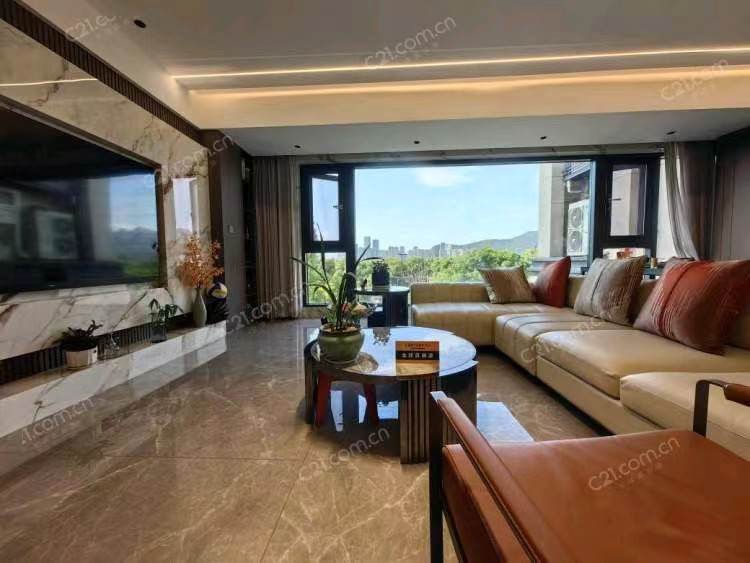 中梁滨江壹号 4楼 159平 636万