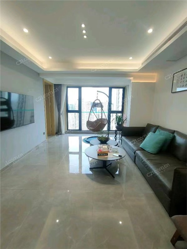 中梁滨江壹号 26楼 127平 405万