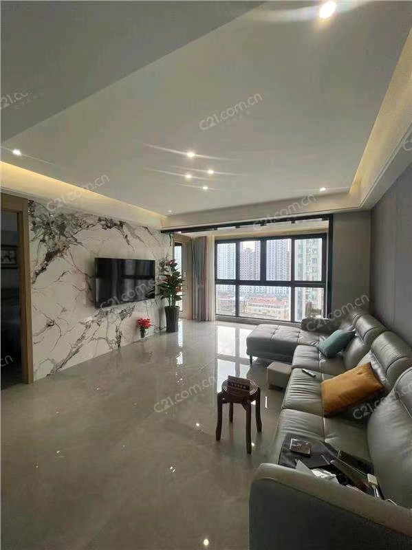 中梁滨江壹号 14楼 139平 458万