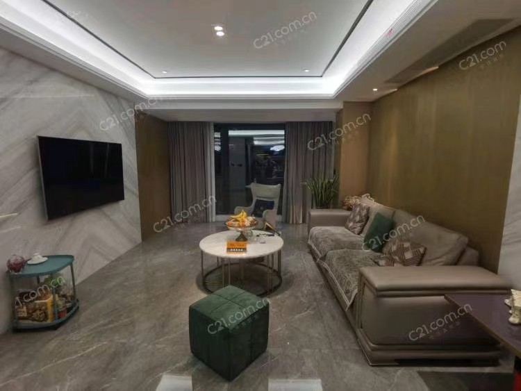 中梁首府壹号 18楼 134平米 460万