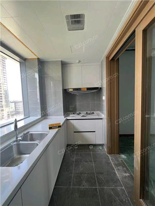 揽江园 12楼 130平米  468万