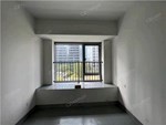 揽江园 3楼 130平米  345万