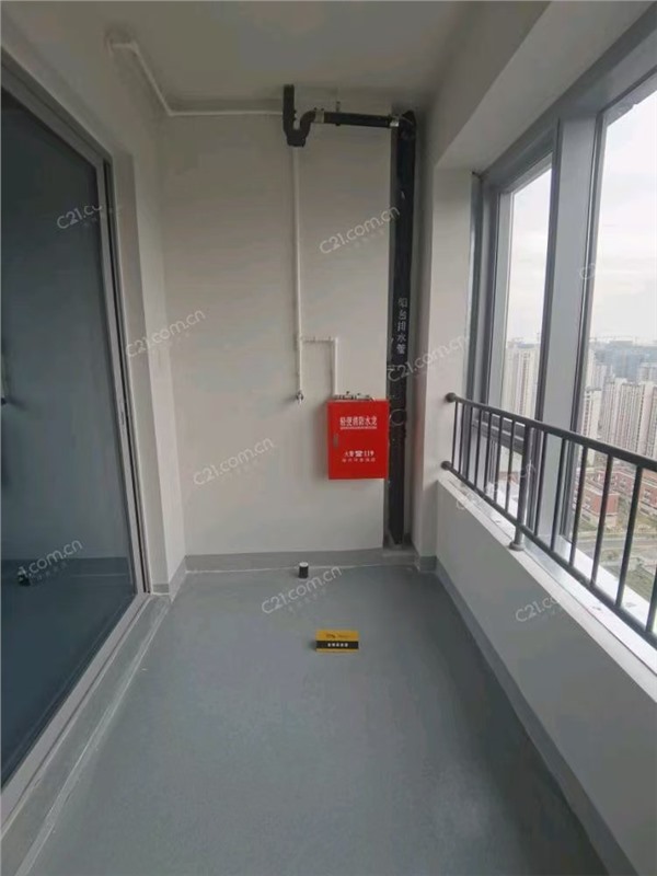 揽江园 27楼 130平米 368万