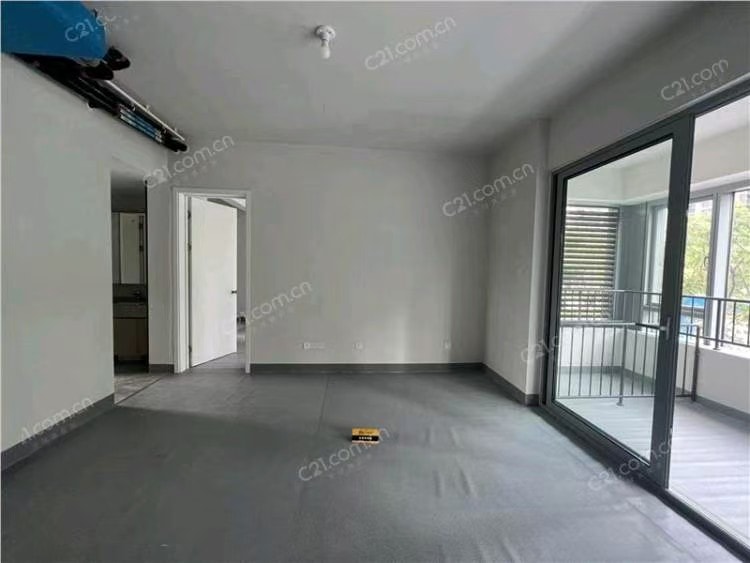 揽悅园 2楼 132平米 388万