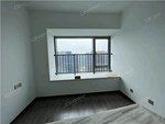 揽悦园24楼132平米 412万