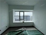 揽悦园24楼132平米 412万