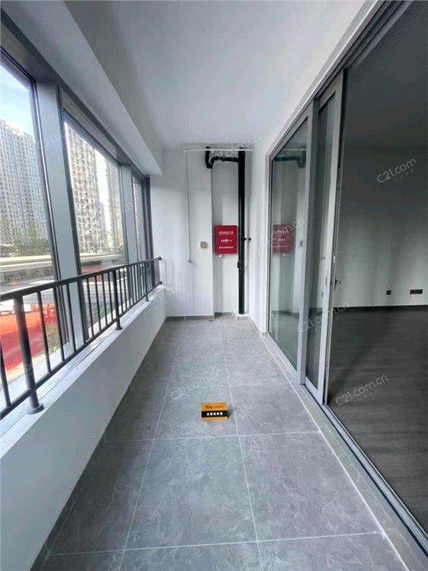 揽悦园 2楼 165平米 428万 开发商直过户 无营业税