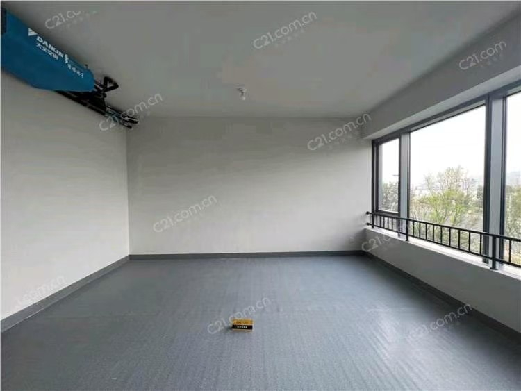 揽悦园3楼 175平米 539万