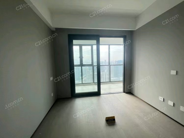 华润九悦 28楼 120平米 428万