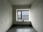 揽江园 13楼183平米 668万
