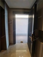 万科时代中心 25楼 151平米 750万
