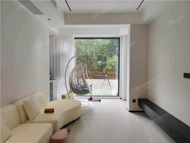 中梁首府壹号 1楼 115平 388万