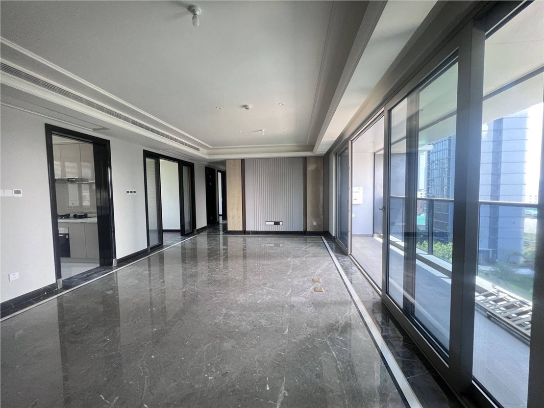 碧桂园滨江壹号7楼 174 600万